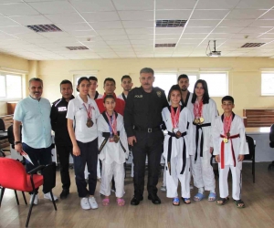 İpeksi Dokunuş’ta madalyalar geliyor