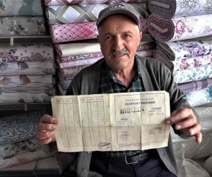 CHP iktidarı dönemindeki benzin karnesini göstererek sandığın önemini anlattı