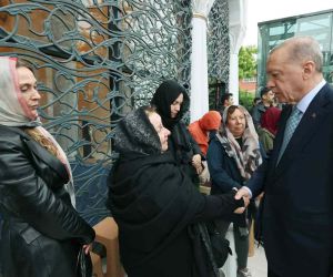 Gazeteci yazar Engin Ardıç son yolculuğuna uğurlandı: Törene Cumhurbaşkanı Erdoğan da katıldı