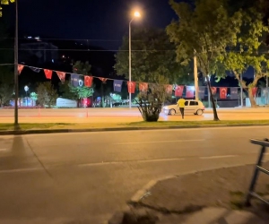 Polis ekiplerini gören alkollü sürücünün kaçma anı kamerada