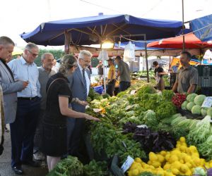 Nilüfer Çamlıca’da kapalı pazar hasreti bitecek
