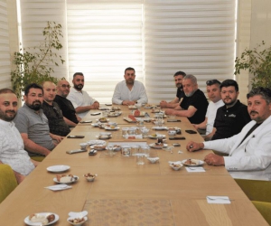 İnegölspor yönetiminden Mobiliyum'a ziyaret