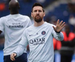 PSG, Lionel Messi’ye veda etti
