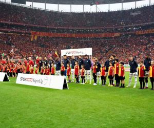 Spor Toto Süper Lig: Galatasaray: 0 - Fenerbahçe: 0 (Maç devam ediyor)