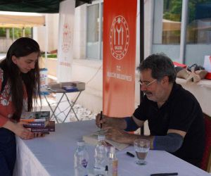 Yazar Ahmet Ümit Bilecik’te okuyucularıyla buluştu