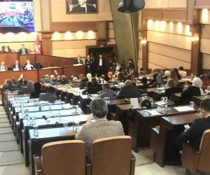 İstanbul Büyükşehir Belediye Meclis toplantısında İmamoğlu’na eleştiri