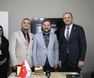 İsmail Akgül milletvekili olunca Yeşilay’da boşalan başkanlık koltuğuna Bayram Erden seçildi