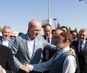 TBMM Başkanı Kurtulmuş’tan konteyner kent ziyareti