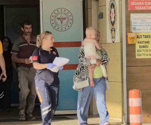1,5 yaşındaki bebeğin üzerine kaynar su döküldü