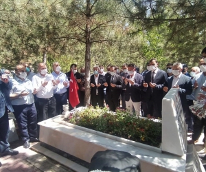 15 Temmuz şehidi Akif Kapaklı, mezarı başında anıldı