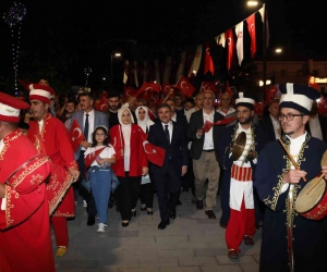 15 Temmuz’da bayraklar dalgalandı