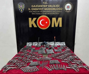 Gaziantep’te yasa dışı silah imalathanesine baskın: 3 gözaltı