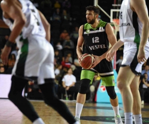 Tolga Kaan Birer bir sezon daha Manisa BBSK’da