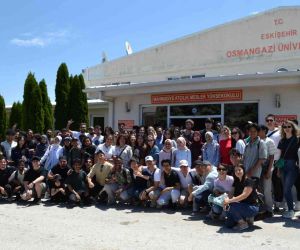 Türkçe öğrenen uluslararası öğrenciler, Mahmudiye Atçılık Meslek Yüksekokulu’nu ziyaret etti