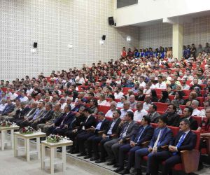Eski Emniyet Genel Müdürü Celal Uzunkaya, Kilis’te ’15 Temmuz’ konferansına katıldı
