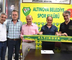 Altınova Belediyespor’da Yüksel Kahriman başkan oldu