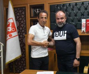 Balıkesirspor, Teknik Direktör Recep Çetin’le sözleşme imzaladı