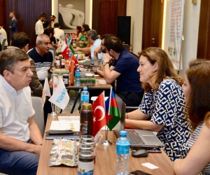 BTSO gıda UR-GE üyeleri Azerbaycanda