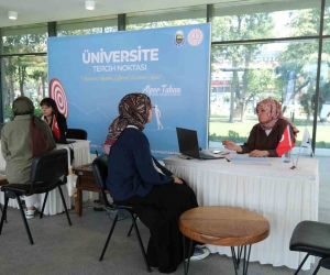 İnegöl Belediyesi’nden ücretsiz ’üniversite tercih danışmanlığı’ hizmeti