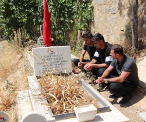 Teröristler tarafından 5 yıl önce şehit edilen Mehmet Paksoy mezarı başında anıldı