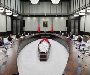 Cumhurbaşkanı Recep Tayyip Erdoğan başkanlığında gerçekleşen Yüksek Askeri Şura (YAŞ) toplantısı sona erdi.