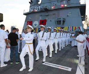 Deniz Harp Okulu öğrencileri Bayraktar ve Hasanpaşa gemileriyle Arnavutluk ziyareti gerçekleştirdi