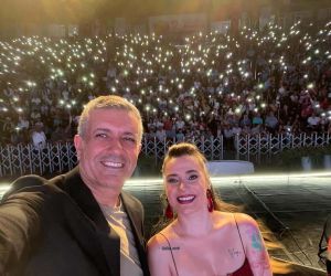 Esenyurt’ta vatandaşlar Ceylan Ertem konseri ile eğlendi