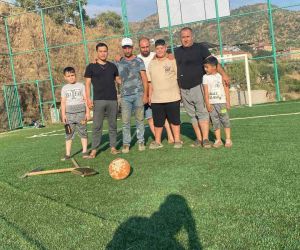 Spordan mahrum kalan Meşeli Köyü’nün gençleri yetkililerden yardım bekliyor