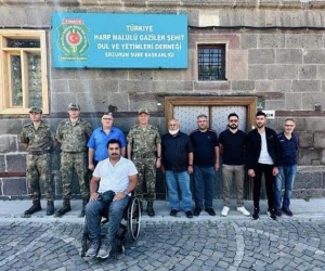 Ünsal Paşa’dan veda ziyareti