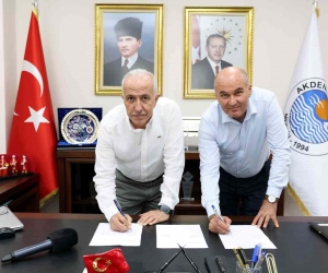 Akdeniz Belediyesi ile Alata Bahçe Kültürleri Enstitüsü arasında protokol imzalandı