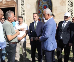 Muş Valisi Çakır Malazgirt’te