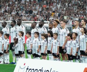 Beşiktaş, Dinamo Kiev maçları için UEFA’ya kadro bildirdi
