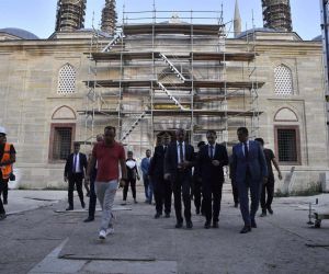 Vali Sezer Selimiye Camii’ni inceledi