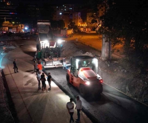 Akıllı kavşak düzenlemesinde asfalt çalışması başladı