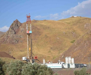 Gabar ve Cudi Dağlarından sonra Kato Dağı ve Faraşin Yaylası’nda petrol arama çalışması başladı