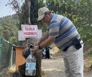 Bu maden suyu şişeden değil çeşmeden içiliyor