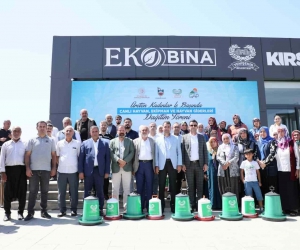 Yenişehir Belediyesi’nden kadın üreticilere destek