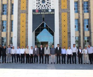 Bağcılar Belediye Başkanı Özdemir’den Tuşba Belediye Başkanı Akman’a ziyaret