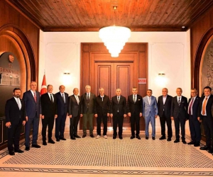 OSBÜK Başkanı Memiş Kütükcü, Vali Aziz Yıldırım’ı Ziyaret Etti