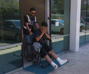 Uyuşturucu şüphelisi polisten kaçarken ayakları kırıldı, tekerlekli sandalye ile cezaevine gönderildi