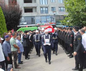 Kazada ölen uzman çavuş askeri törenle son yolculuğuna uğurlandı