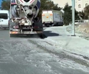 Asfalta beton dökerek ilerleyen miksere 6 bin 291 TL ceza