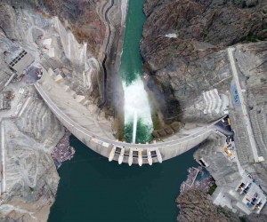 Su seviyesi 193 metreye ulaşan Yusufeli Barajı elektrik üretmeye hazırlanıyor