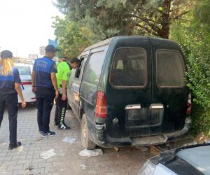 Diyarbakır’da çevre kirliliğine yol açan hurda araçlar çekildi