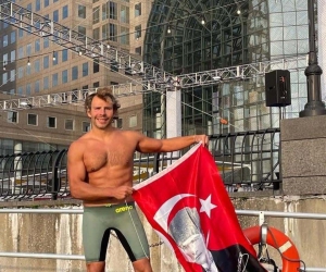 İzmirli Emre’den ABD’de zafer kulacı