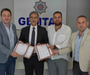Gemlik Belediyesi 208 dairenin tapusunu aldı