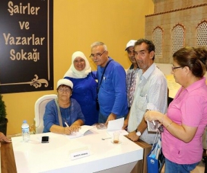 Bedriye aksakal okurlarıyla buluştu