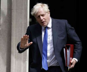 Eski İngiltere Başbakanı Johnson’dan, yeni Başbakan Truss’a tebrik mesajı