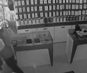 1 ay önce işe girdi, toplam 150 bin TL’lik telefon ve kasadaki paraları çalarak kayıplara karıştı