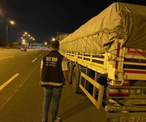 İstanbul’da kaçak akaryakıt operasyonu: 243 ton kaçak akaryakıt ele geçirildi